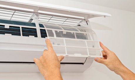 Entretien et nettoyage de climatiseurs muraux en entreprise - Gerzat - CD Froid